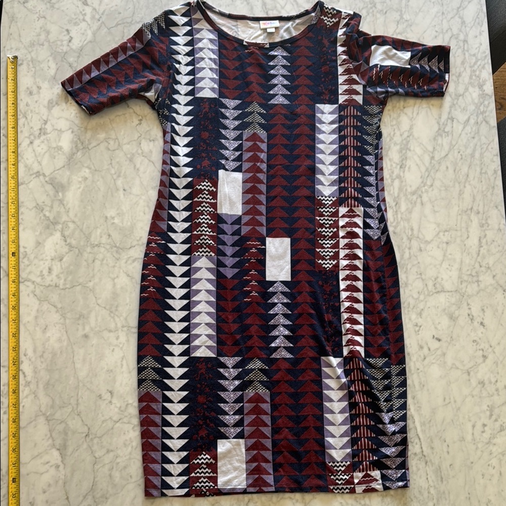 LuLaRoe Mini Dress - Red, Black, and White Geometric